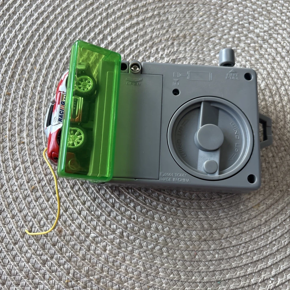 RARE R/C MICROSIZERS HOBBICO 24MHZ TRANSMITTER WITH INTEGRATED CHARGER 2001 TOMY - Image 3 of 4