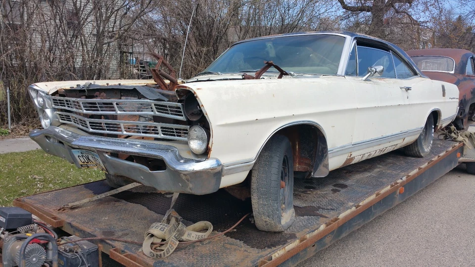 Arnés de cableado alternador debajo del capó Fastback 67 Galaxie 500 Ford 1967 XL LTD Foto 3 de 4