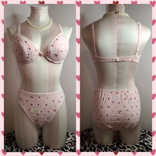 New Vintage 90's Victoria's Secret Miracle Cotton Bra/ Panty Set Size 34C/sm