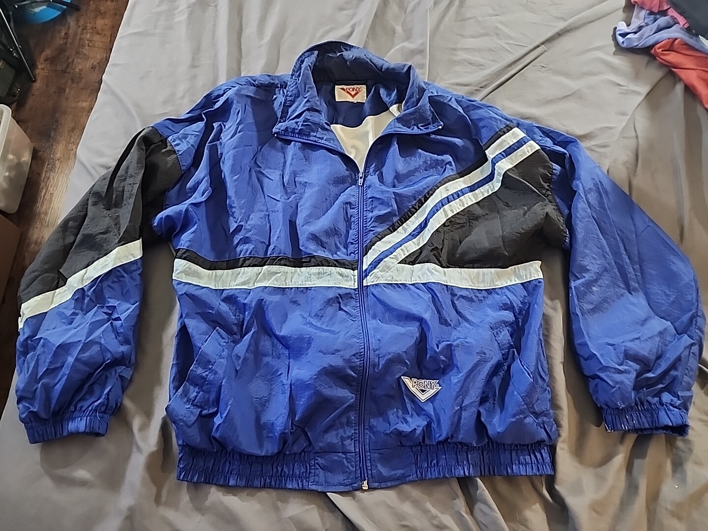 Giacca a vento pony vintage anni 80 90 taglia L colore blu blocco