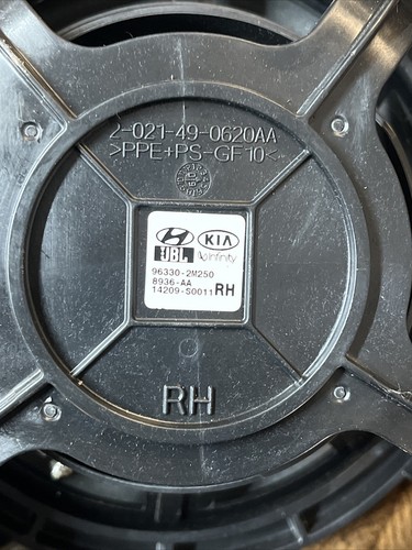 2009-2016GENESIS COUPE Rear Pass Side Speak JBL Infinity 96330-2M250 OEM 51K - Picture 3 of 3