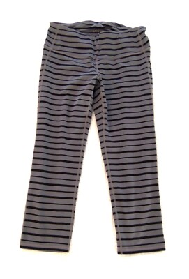 ATHLETA Capri Length LEGGINGS Gray Black Stripes WORKOUT Small S