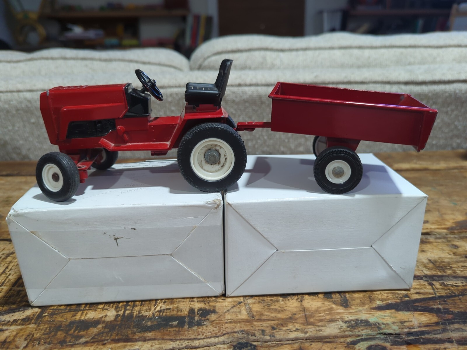 Rare1986WHEEL HORSE Mower/Garden Tractor&Lawn Cart/Wagon Antique