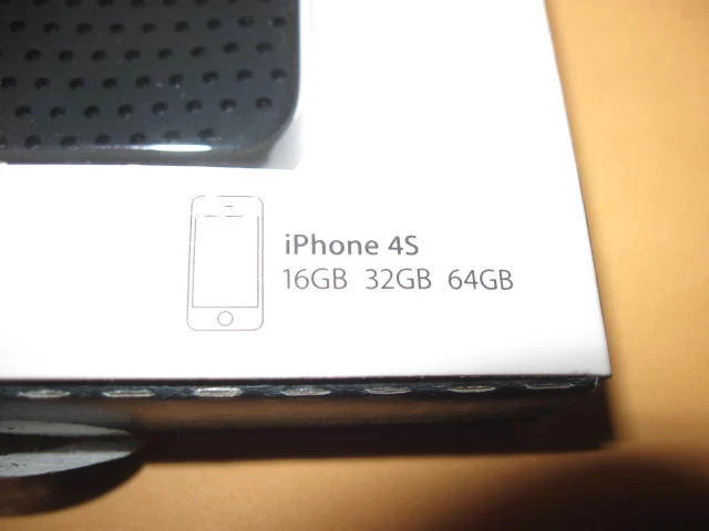 Celular GRIFFIN FlexGrip Punch PRETO silicone CAIXA IPhone 4S 16GB 32GB 64GB - Imagem 3 de 4