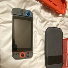 Nintendo Switch Console Neon Blue & Red Joy-Con 32GB Wi-Fi Handheld System