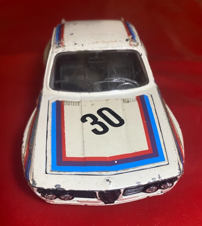 BBURAGO Modellino Auto BMW 3.0 CS RALLY #0110 Metallo Bianco 1:24 - Immagine 3 di 4