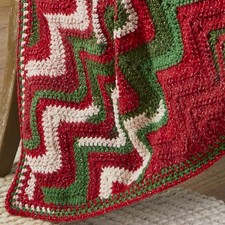Herrschners  Merry Tidings Diagonal Ripple Afghan Crochet Kit