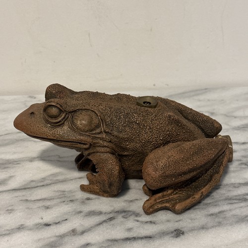 Vintage 1994 Frog Spitter Fountain Pond Water Feature USA Resin Toad Statue
