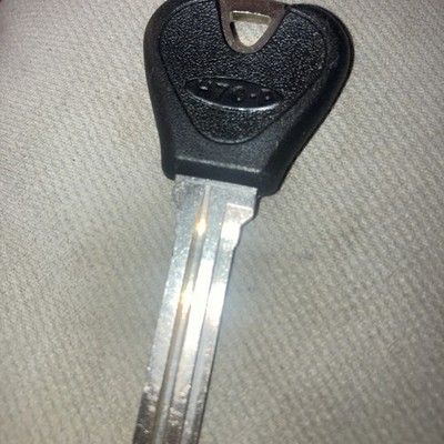 Here Is Uncut Ford Key For Escort And Also For Ford Aspire Car