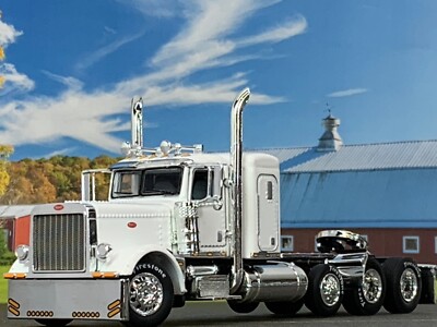 DCP ダイキャストプロモーション 1/64 PETERBILT 389 白 s-l400.jpg