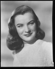 Ella Raines Breathtaking Gorgeous Glamour Portrait Vintage 8x10 Studio Negative