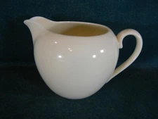 Lenox Coupe 3" Creamer
