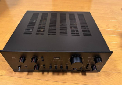 Sansui AU-D707 Integrated Amplifier Very Good Condition From Japan