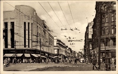 PC Newcastle upon Tyne England, Northumberland Street - 4800466