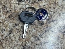 Vintage Collectible Vehicles Postage Blue Enamelled Saab Scania America Keychain Vintage Collectible Vehicles Postage Blue Enamelled Saab Scania America Keychain