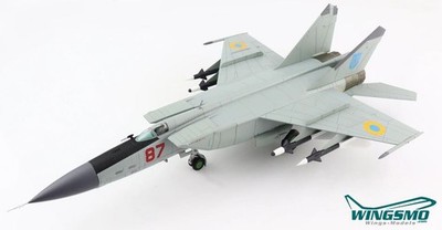 Hobby Master FAR Air Defense of Ukraine MIG-25PDS Foxbat Red 87 HA5609