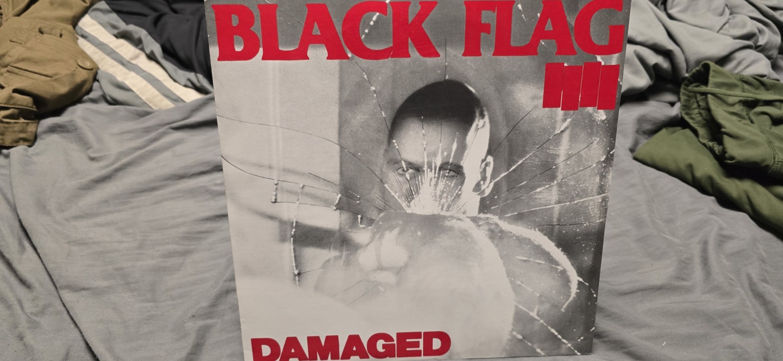 BLACK FLAG Damaged vinyl LP