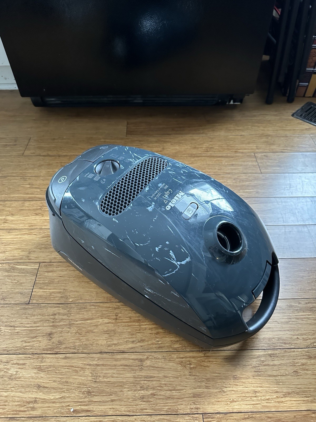 Miele Capri 300 Canister Vacuum S2121 Made In Germany Tested Working