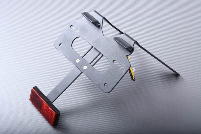 Support de Plaque TMAX 530 Look Sport pour Vos Sorties Urbaines et Trajets Quotidiens
