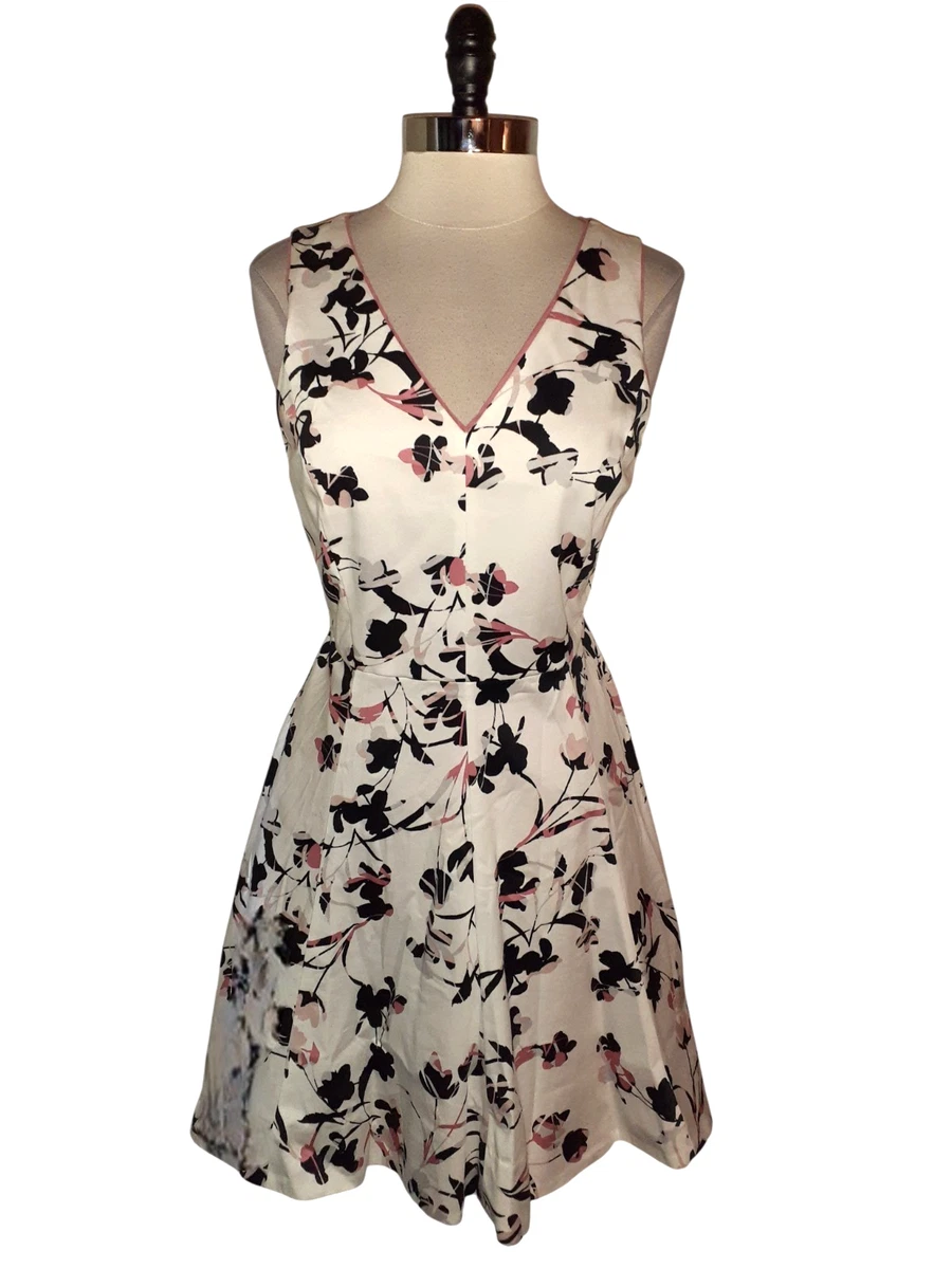 white house black market pink dress White House Black Market Reversible V-neck Cut Out Sheath Mini Dress N   Queen City Reloved