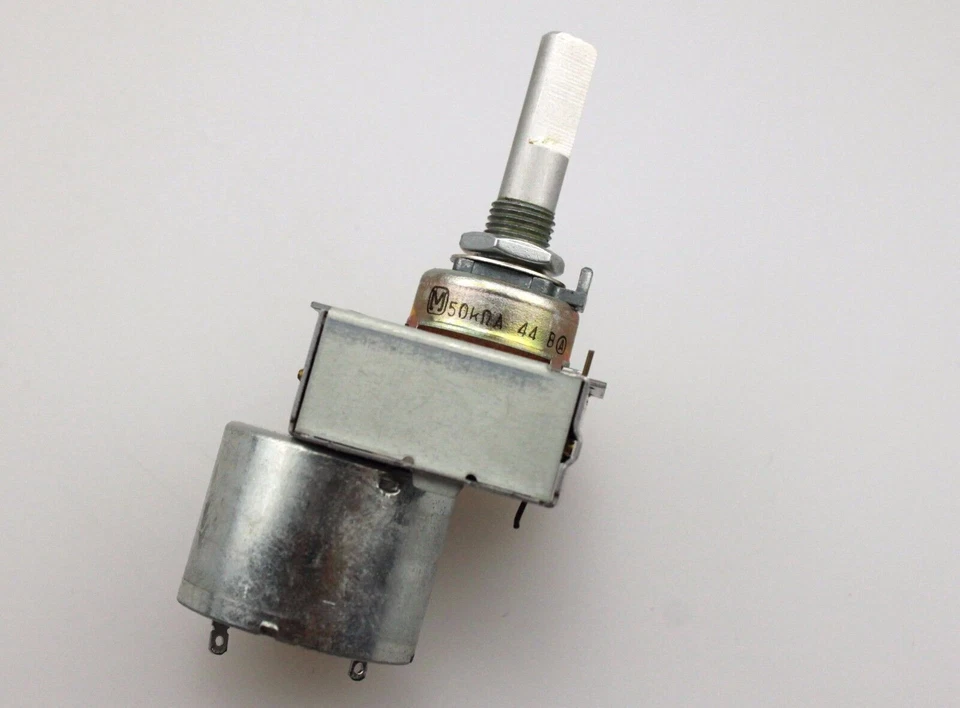 1x 16mm Dual-Gang A50K 50K Audio Motorized Potentiometer 25mm D Shaft - Image 2 of 4