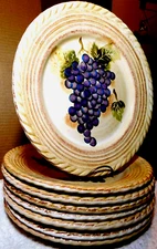 TableTops Unlimited~11" Dinner Plates Vintage Purple Grape Scalloped Rope 8Pcs.
