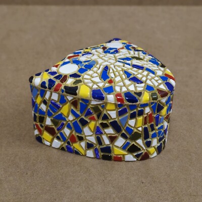 Barcino Schmuckkästchen Mosaik Schlangen Kopfform handbemalt Top Zustand.