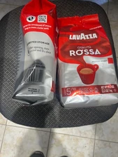 Lavazza Qualita Rossa, Italian Coffee Beans Expresso, 2.2Lb , lot of  2