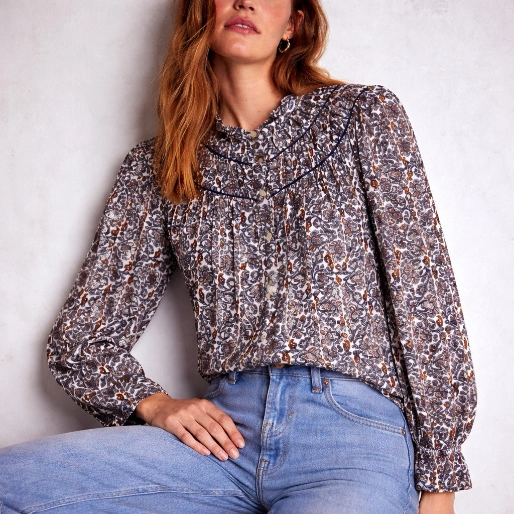 Boden Frilled High Neck Ruffled Smocked Floral Button Shirt Blouse Top 12
Opens in a new window or t
