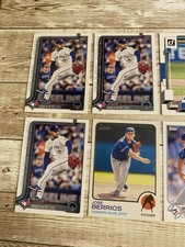 (14) Jose Berrios Lot #3 Toronto Blue Jays