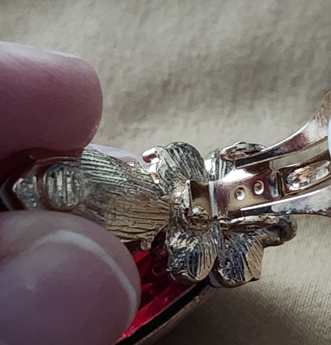 Gorgeous Ruby Red 2 Inch Dangle Earrings With Hig… - image 9