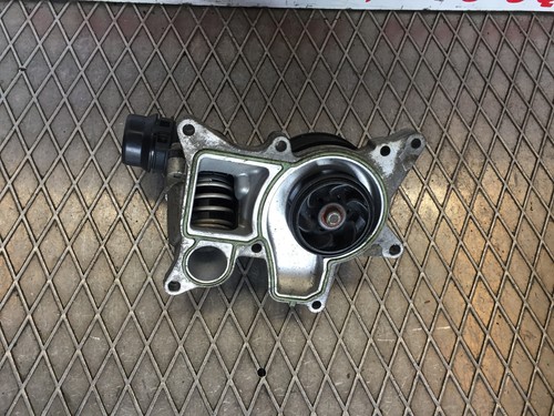 BMW 5ER GT F07 530D SE 2010 WASSERUMWÄLZPUMPE BRUCHTEILE