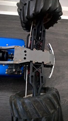 Traxxas TMAXX 1/10 1/8 NITRO monster truck Rc 2.5 3.3 4WD T MaXX revo Classic - Picture 16 of 18