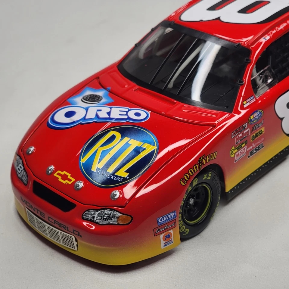 Dale Earnhardt Jr 1:24 Action Diecast 2003 Monte Carlo #8 RITZ OREO Car - Image 2 of 4