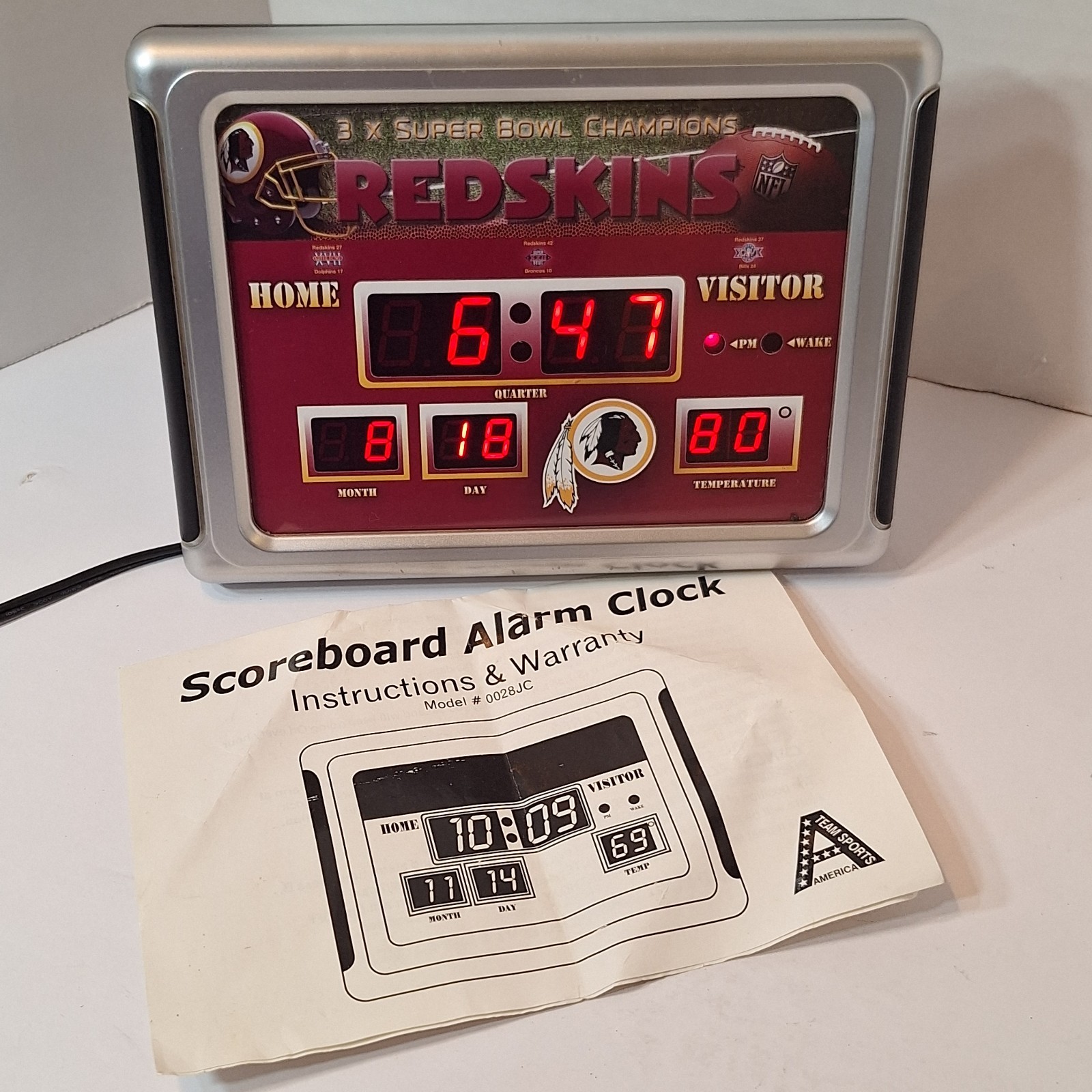 Retro Washington Redskins Digital Scoreboard 9"x6.5" Clock #0028JC Musical Chime
