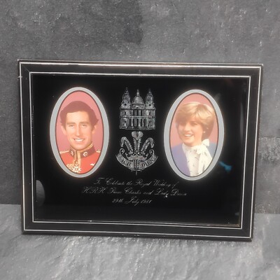 Prinz Prince Charles & Lady Diana Gedenk Hochzeitsbild 29.6.1981 Ich Dien 