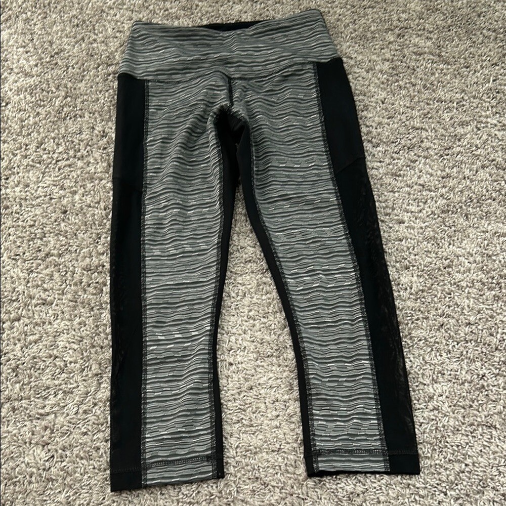 90 degrees by reflex gray black mesh legging size small textured
