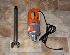 Mélangeur à immersion commercial Dynamic MF2000 avec arbre 115V s'allume