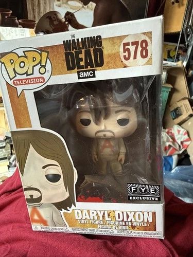 Funko Pop! Vinyl: The Walking Dead - Daryl Dixon - FYE (Exclusive) #578