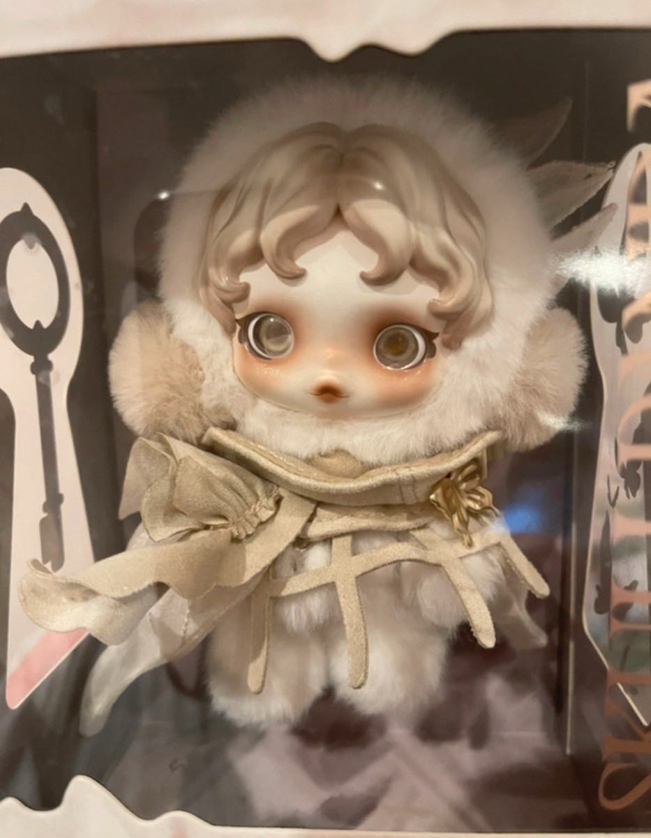POPMART SKULLPANDA ぬいぐるみ Cage - Uncage Popmart SKULLPANDA Cage-Uncage Series Plush Dolls, Shanghai