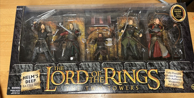 LORD OF THE RINGS TWO TOWERS HELM'S DEEP BATTLE SET Action Figures 2003 HALDIR