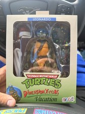 NECA TMNT Dimension X-mas Vacation Leonardo Boxed Figure w Santa Hat & Sword