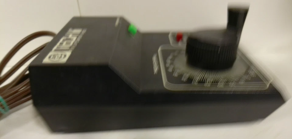 MRC TECH II RAILPOWER 1400 POWER SUPPLY FOR HO + N SCALE TRAINS TESTED GOOD - Image 3 of 4