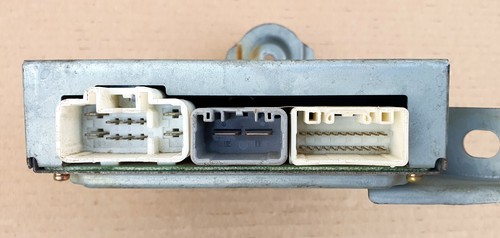 Lexus LX470 2006-2007 89181-60030 Steering Wheel Control unit oem jdm used - Picture 3 of 12
