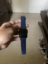 apple watch series 3 38mm silver aluminum with band and charger