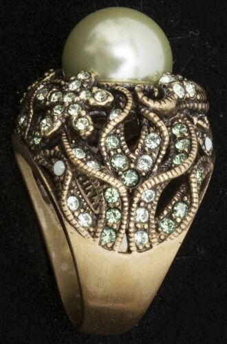 Heidi Daus Faux Made Mint Green Pearl/Multi-Rhinestone Ring Sz 7.75 - Picture 3 of 4