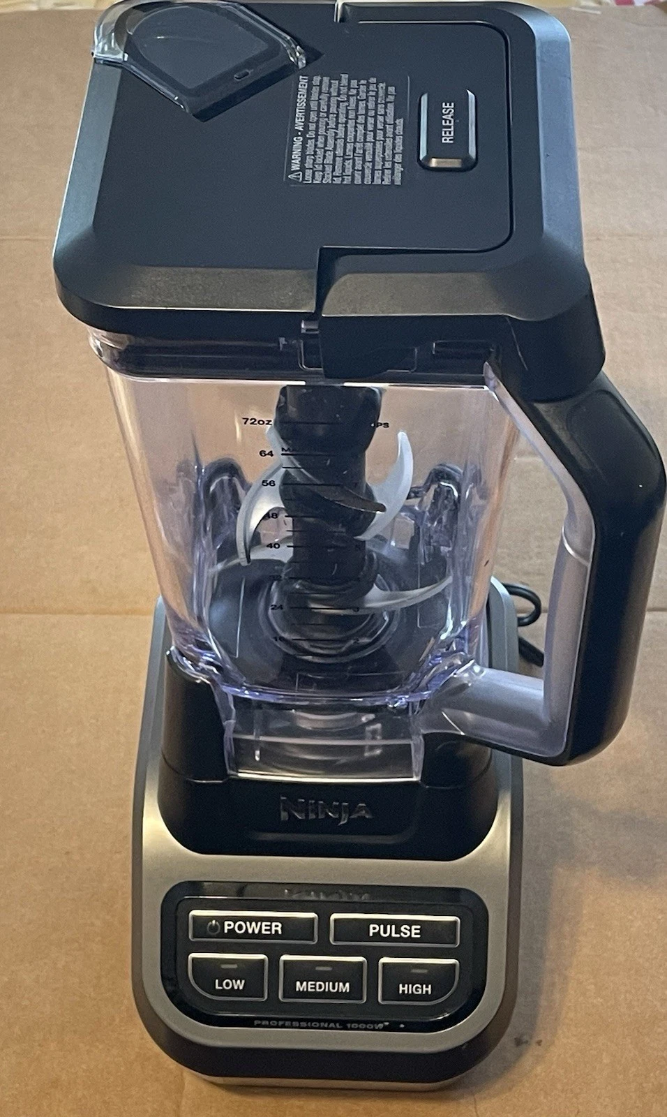 NINJA PROFESSIONAL BLENDER 1000W MODEL CO610B