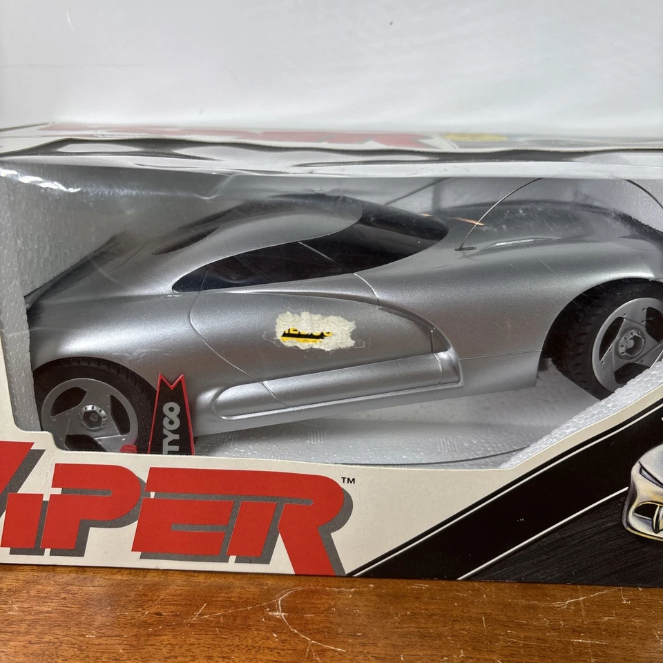 Vintage Tyco Silver Dodge Viper Defender TV show Radio Control RC NEW - Image 3 of 4