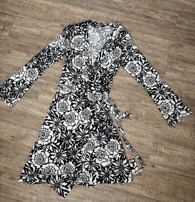 APART Wickelkleid Damen Gr. 34 Schwarzweiß Neuwertig