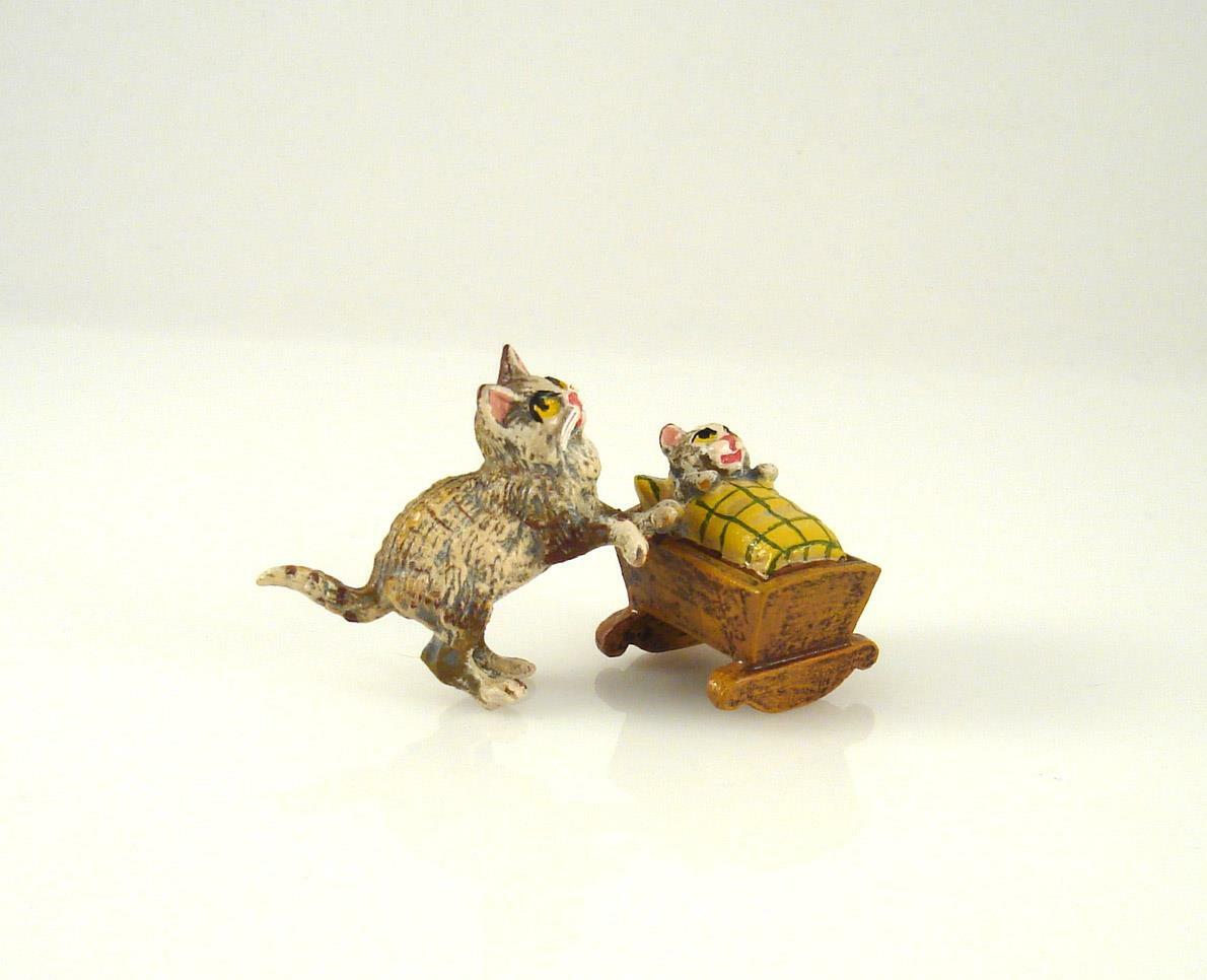 Vienna Bronze CAT Mother with Kitten in Cradle Bermann Cold